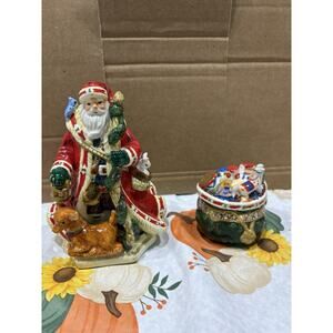 Vintage Studio Nova Woodland Holly Santa Salt & Pepper Shaker Set Christmas